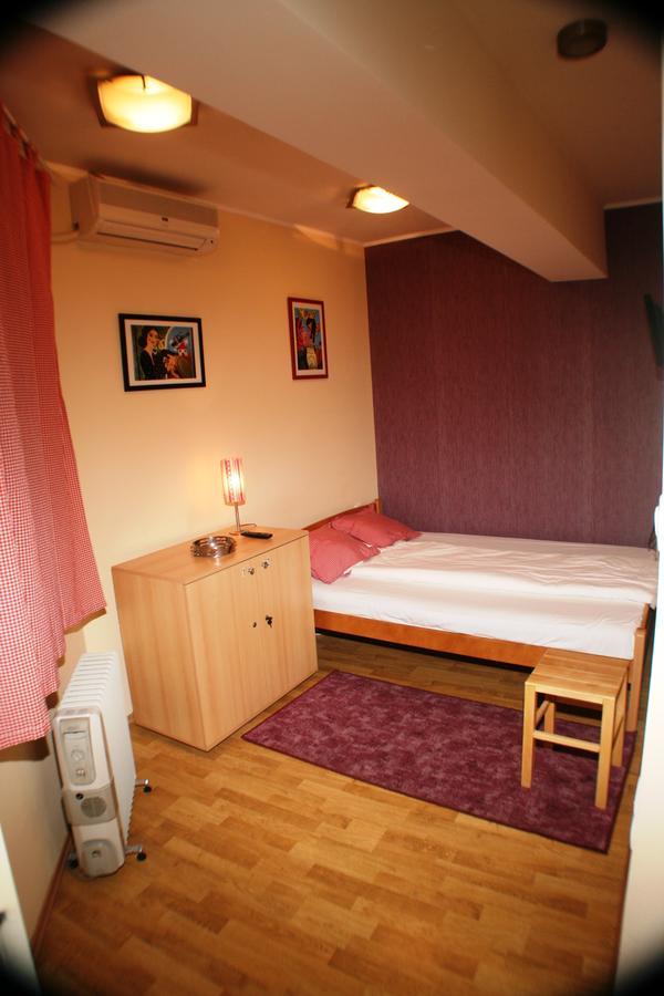 Hostel Jasmin Beograd Eksteriør billede